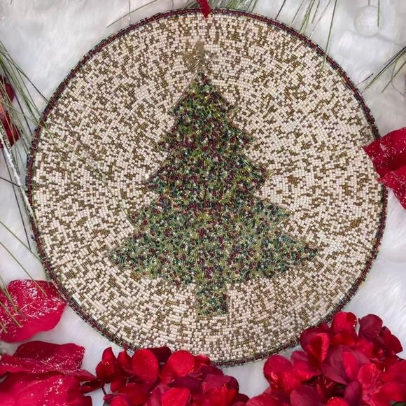 NWT Christmas Tree Holiday Bead Embellished Placemat Charger 15" - Picture 1 of 7